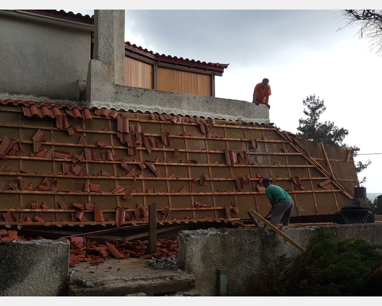 Ανακαίνιση πέτρινης μονοκατοικίας στην Αράχωβα