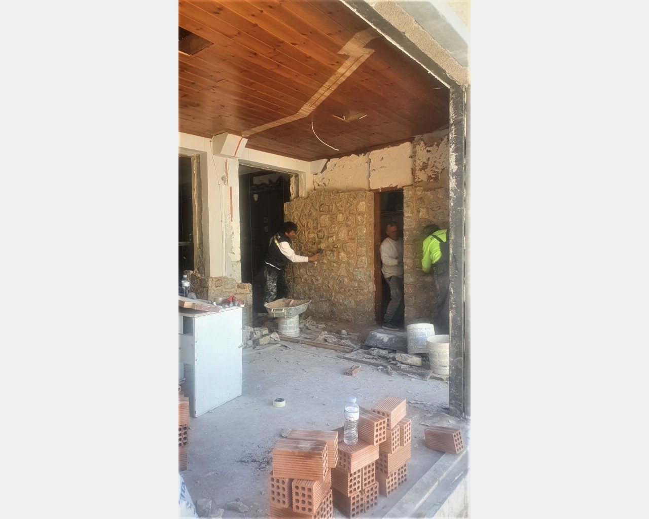 Ανακαίνιση μαγαζιού εστίασης